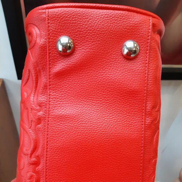 Loungefly Red Lattice Skull Tote - Picture 9 of 13